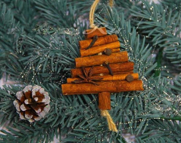 handmade-christmas-decorationg-cinnamon-sticks-3